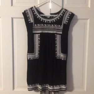 Threaded black and white dress.